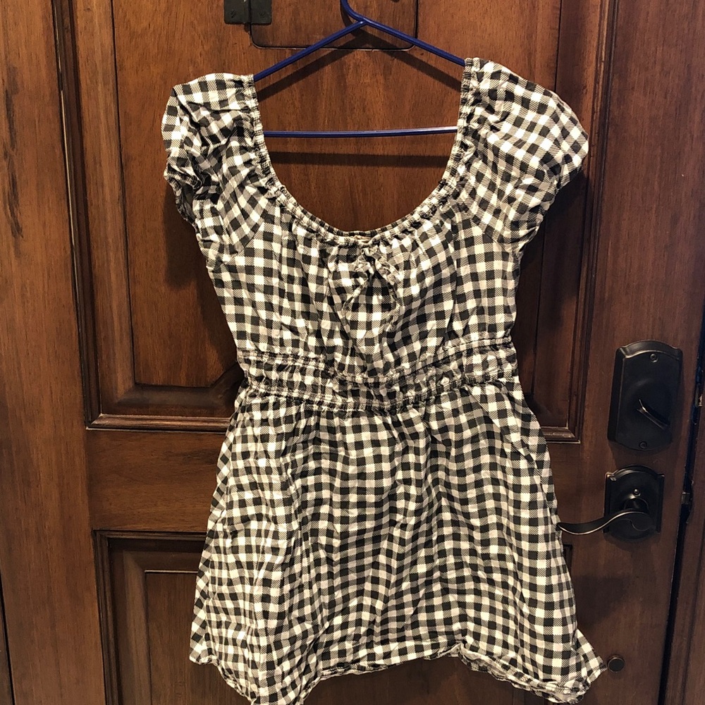 Derek Heart Monochrome Patterned Top